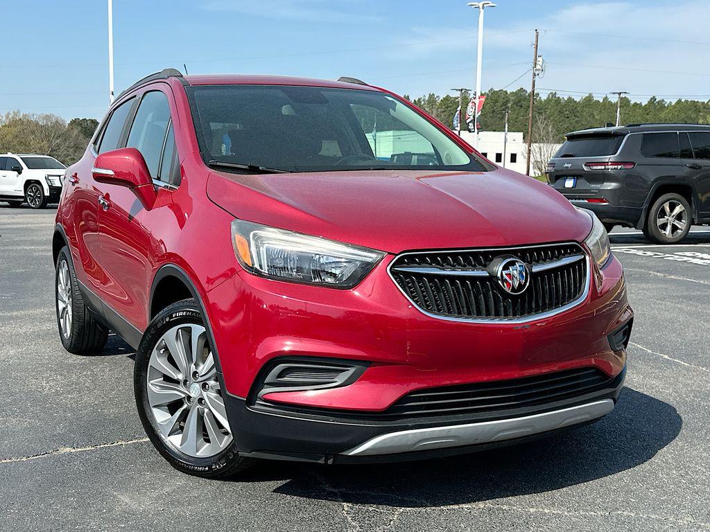 2018 Buick Encore Preferred's photo