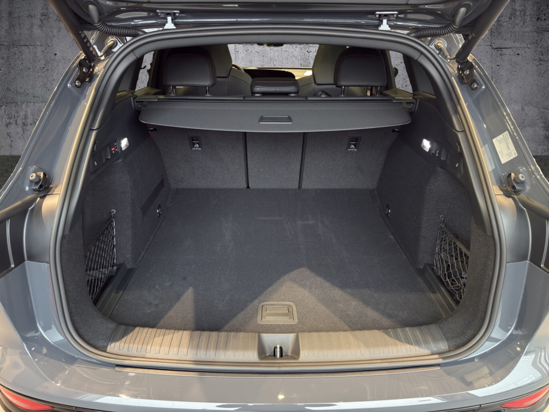 Audi Q6 SUV e-tron