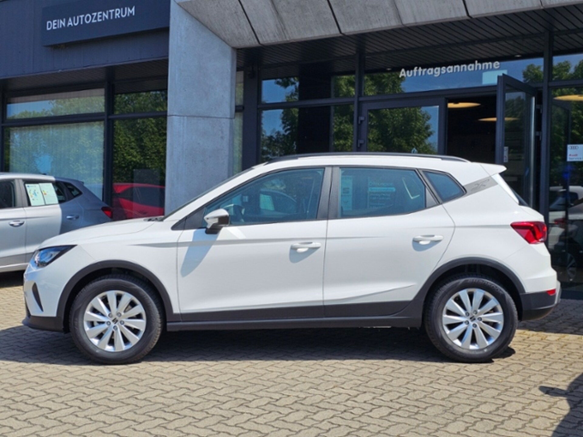 SEAT Arona Reference