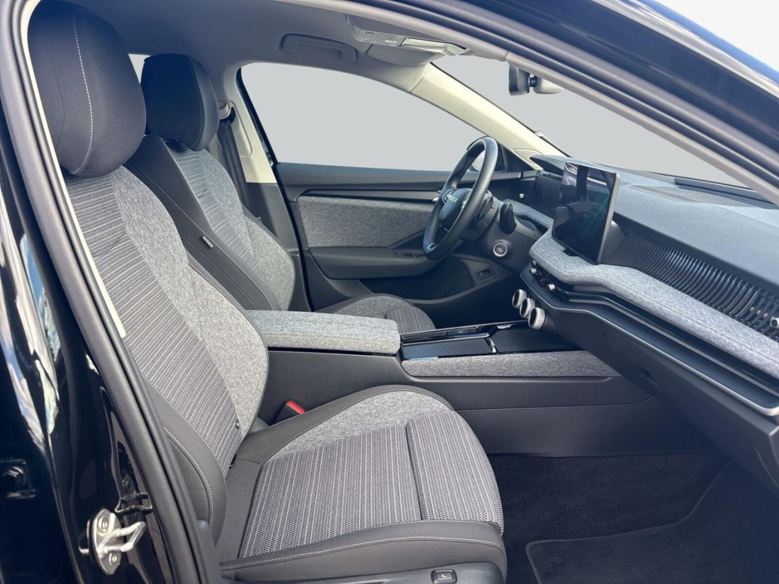 Škoda Superb Combi – Bild 12