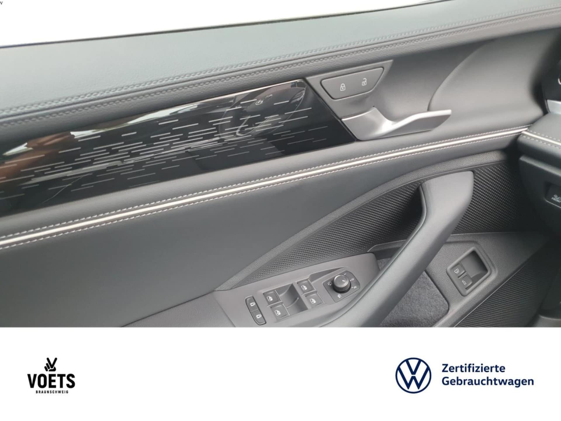 Volkswagen Passat Elegance