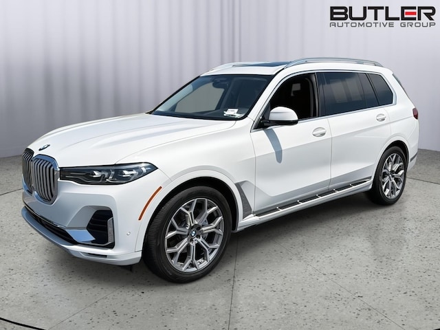 2022 BMW X7
