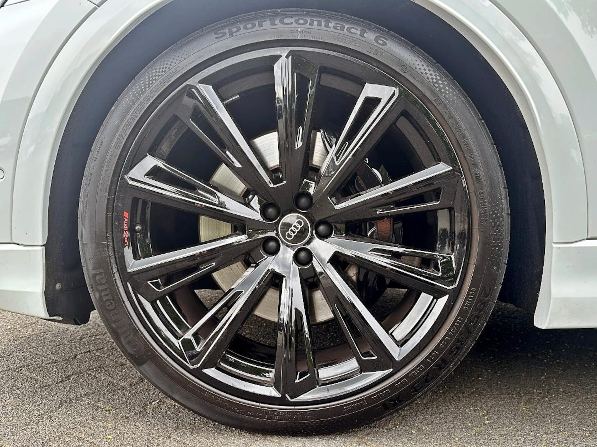 Audi SQ8 SUV