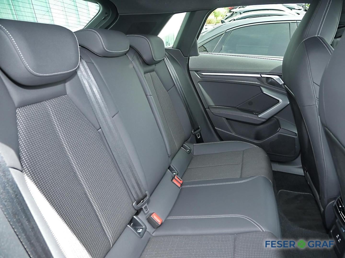 Bild über Audi A3 Sportback S line 35 TFSI S tronic - für weitere Informationen kontaktieren Sie den Audi Partner