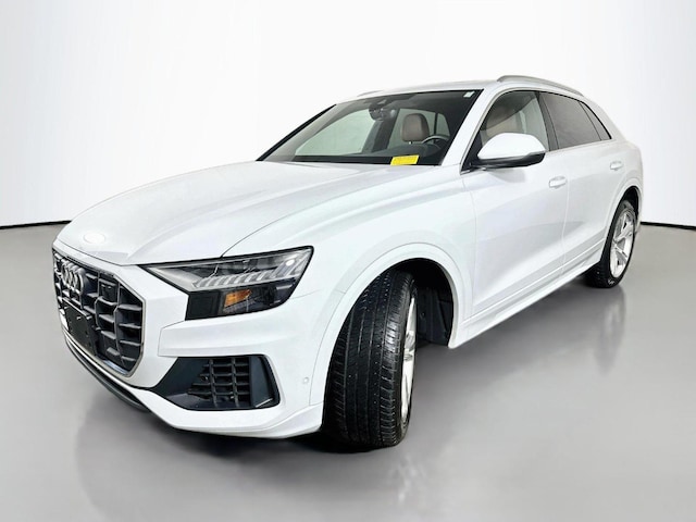 2023 Audi Q8