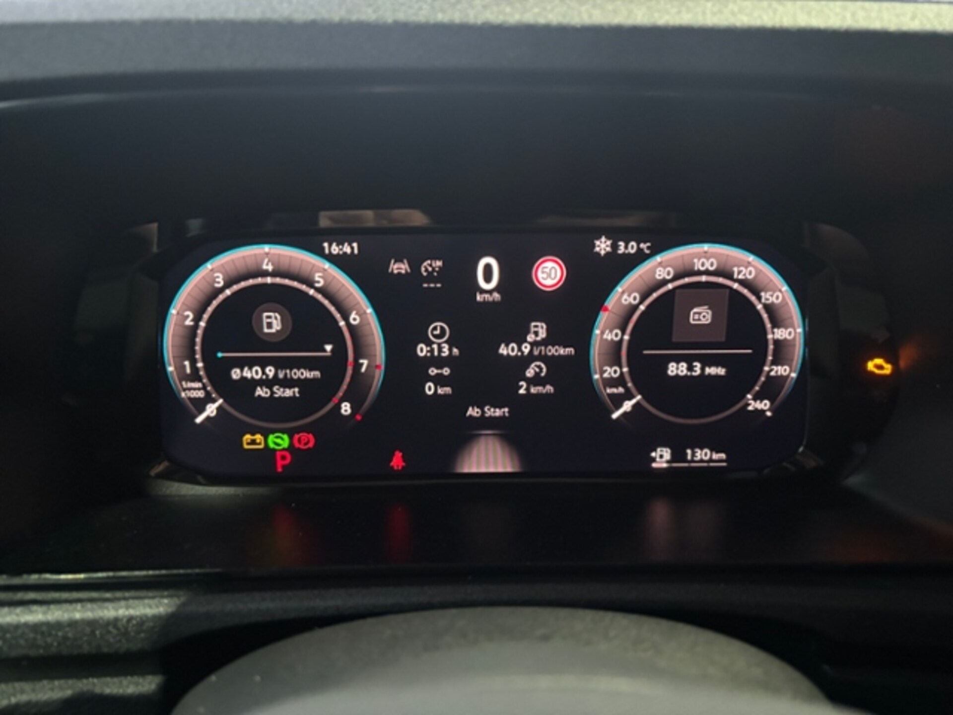 Volkswagen Caddy Maxi Basis-Modell