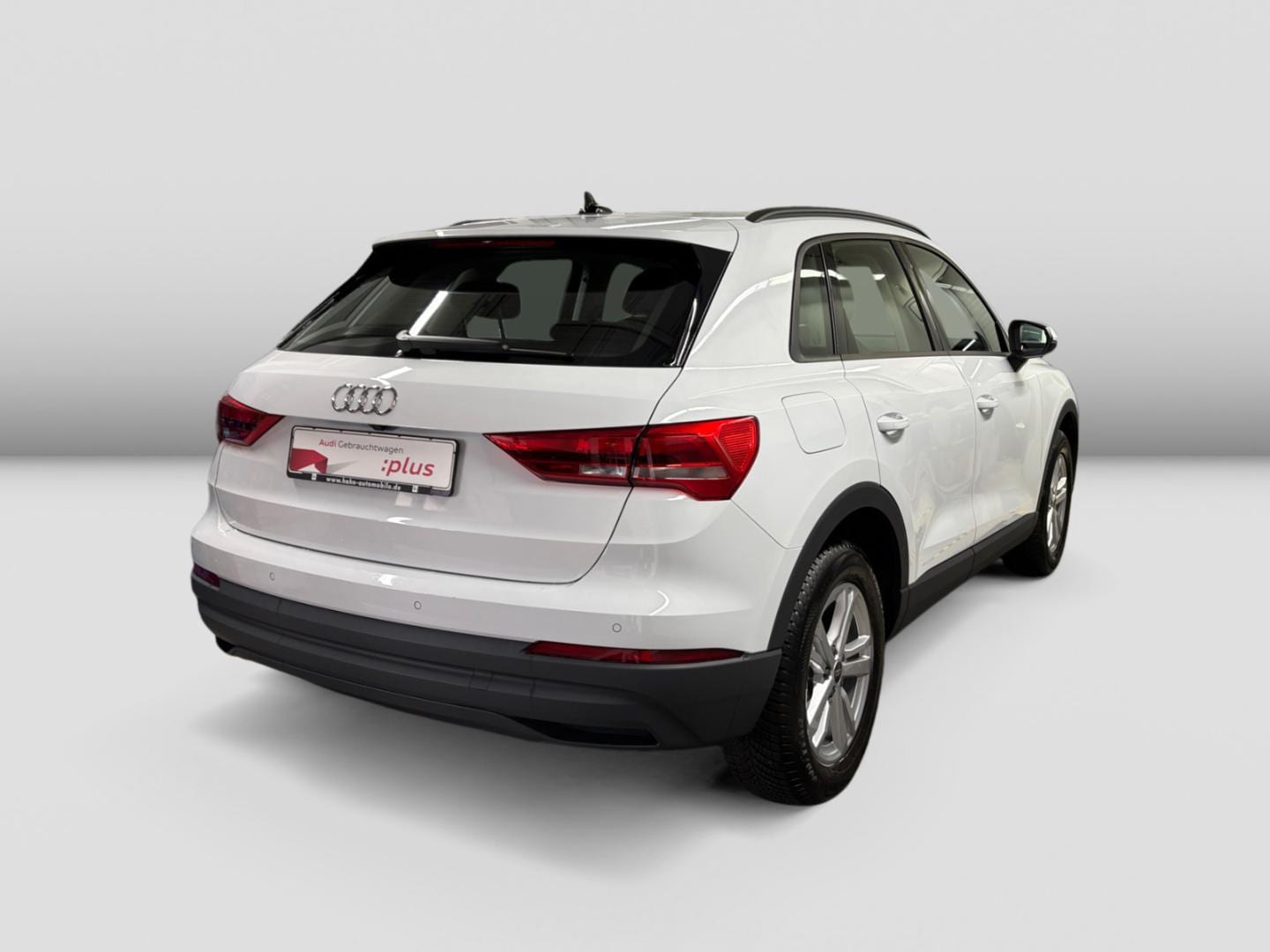 Bild über Audi Q3 35 TFSI S tronic - für weitere Informationen kontaktieren Sie den Audi Partner