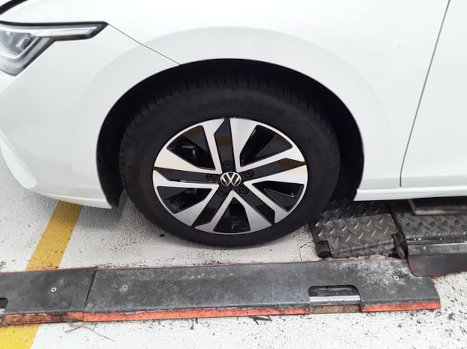 Volkswagen Golf Variant – Bild 5