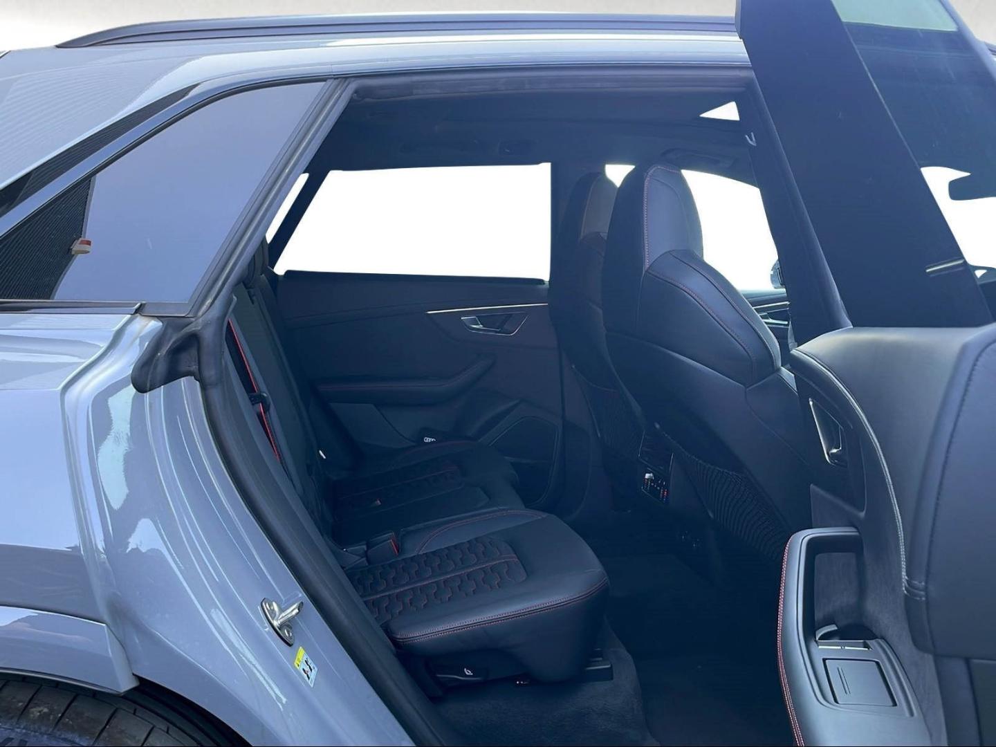 Image about Audi RS Q8 TFSI quattro tiptronic