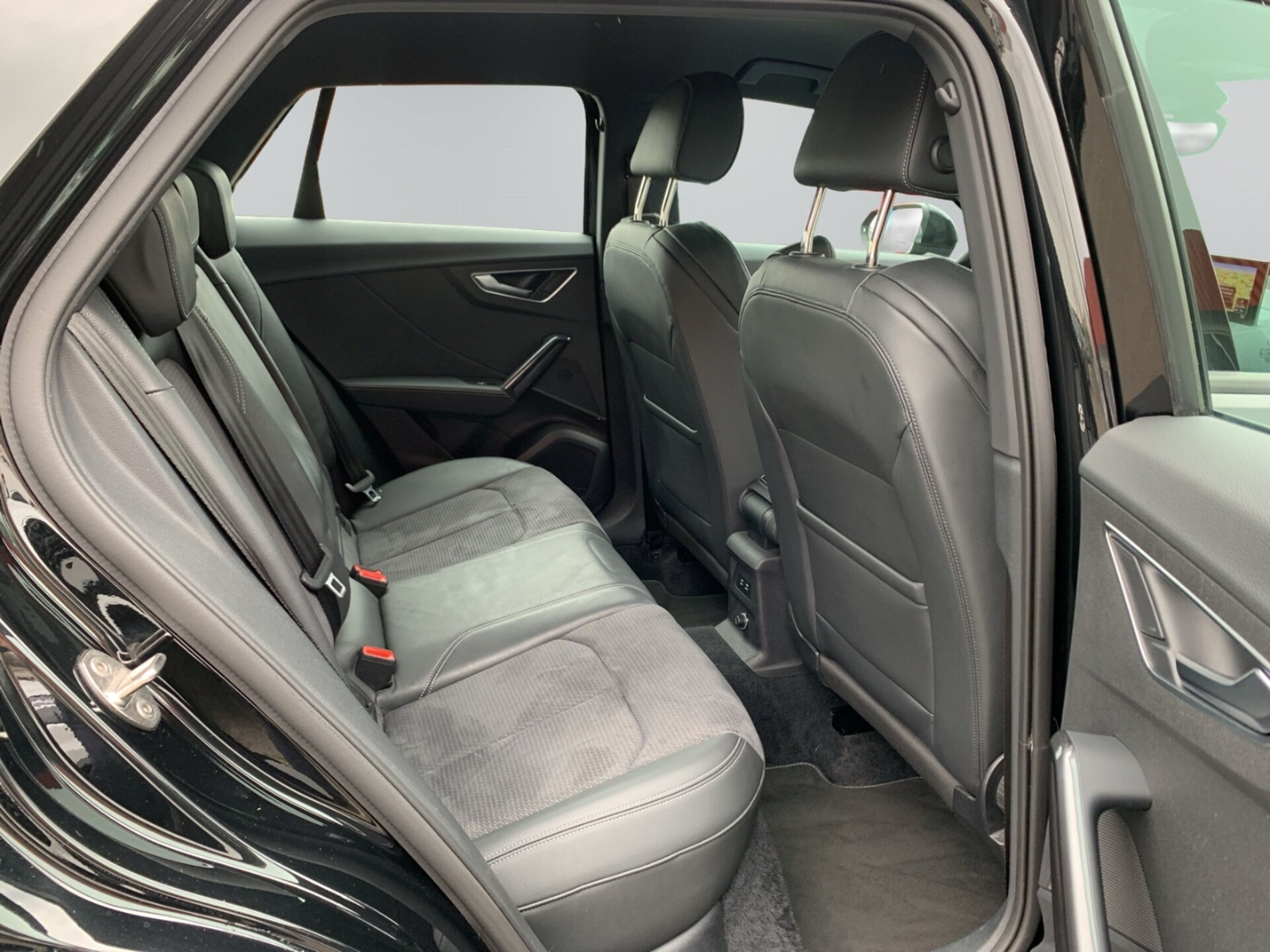 Audi SQ2
