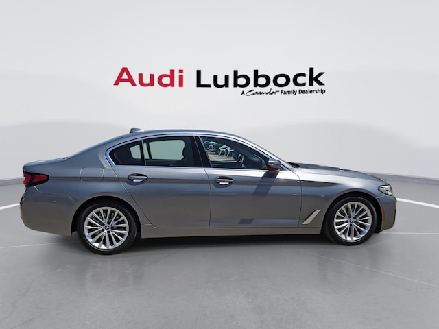 2023 BMW 5 Series 530i - Photo 9