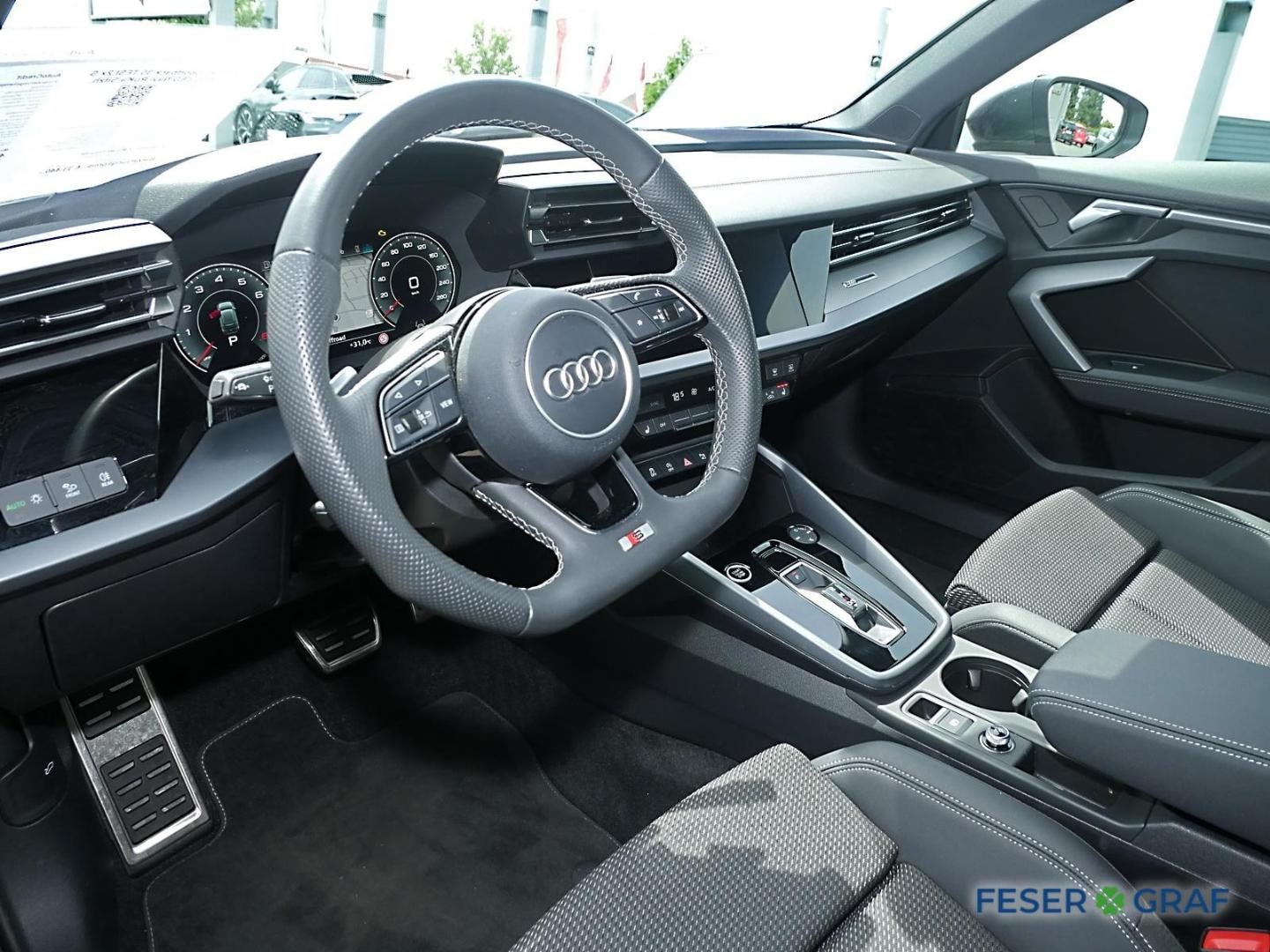 Bild über Audi A3 Sportback S line 35 TFSI S tronic - für weitere Informationen kontaktieren Sie den Audi Partner
