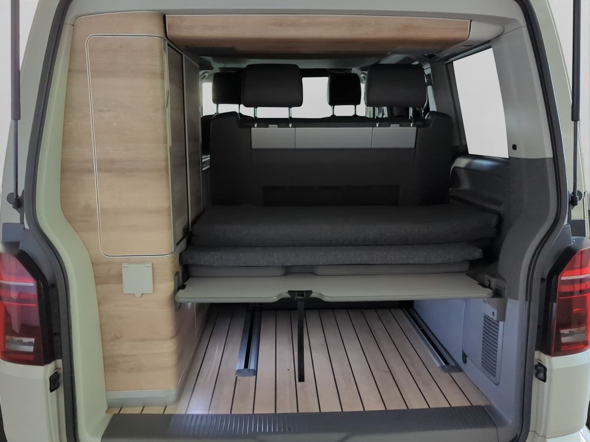 Volkswagen T6.1 California Ocean