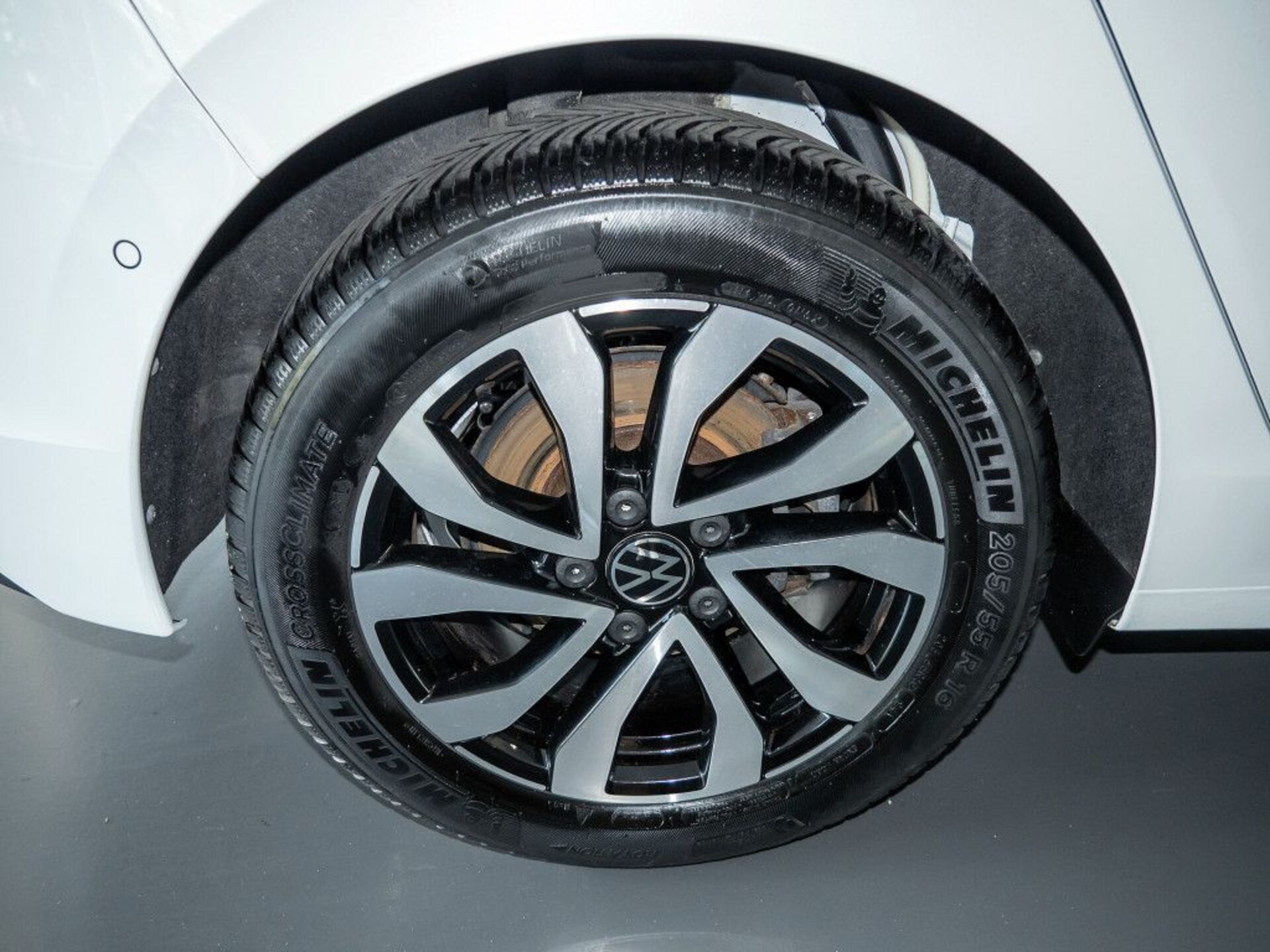 Volkswagen Golf Active