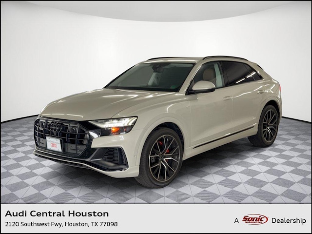 2022 Audi Q8