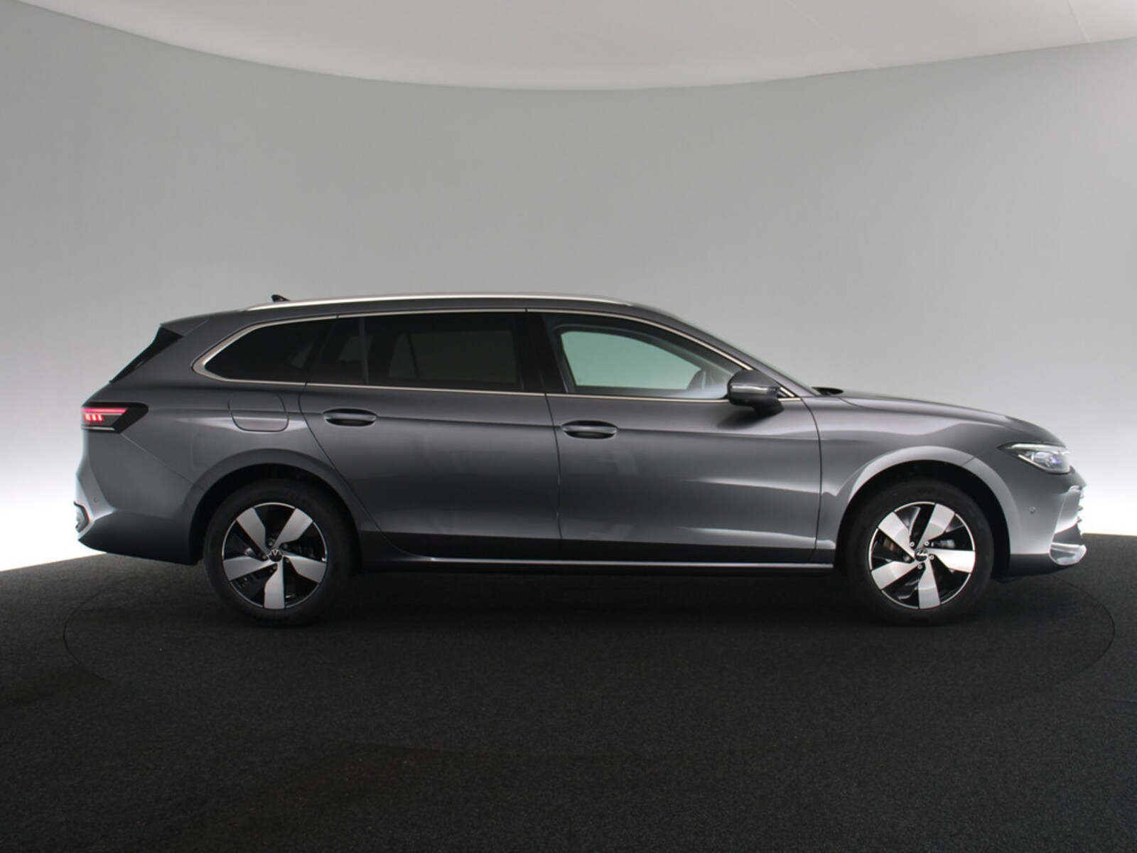 Volkswagen Passat – Bild 24