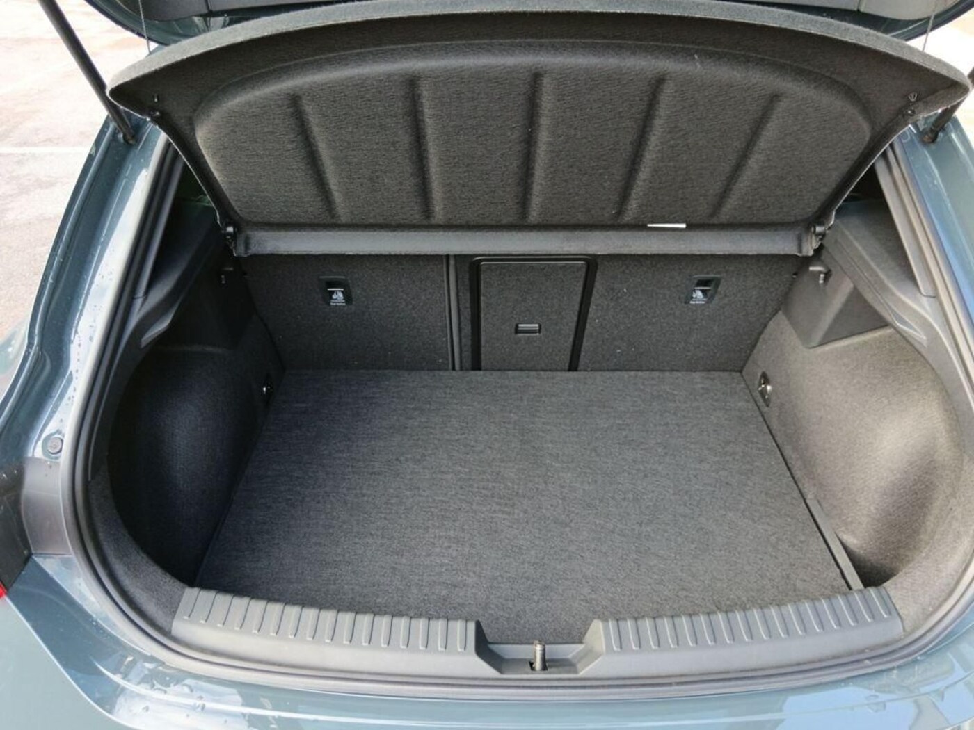 CUPRA Leon León 1.5 TSI e-Hybrid DSG 150 kW (204 CV) — photo 7