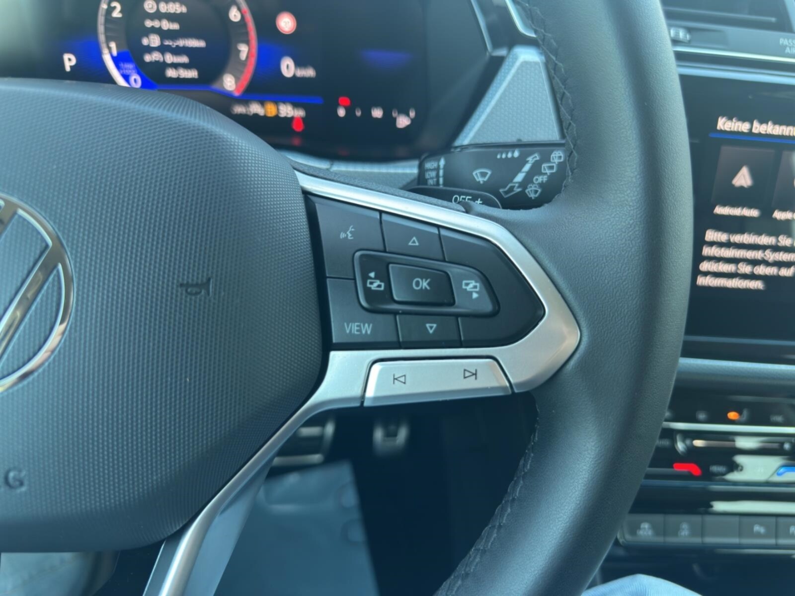 Volkswagen Touran – Bild 12