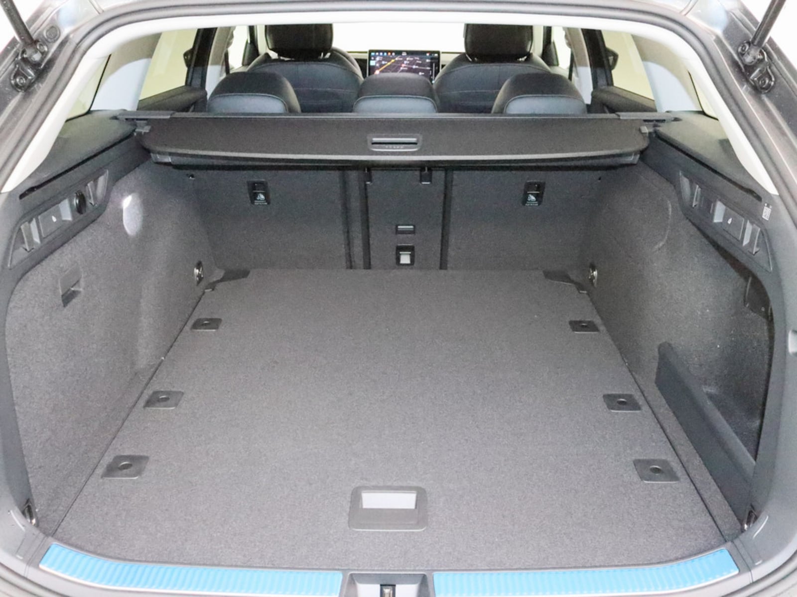 Volkswagen Passat – Bild 25