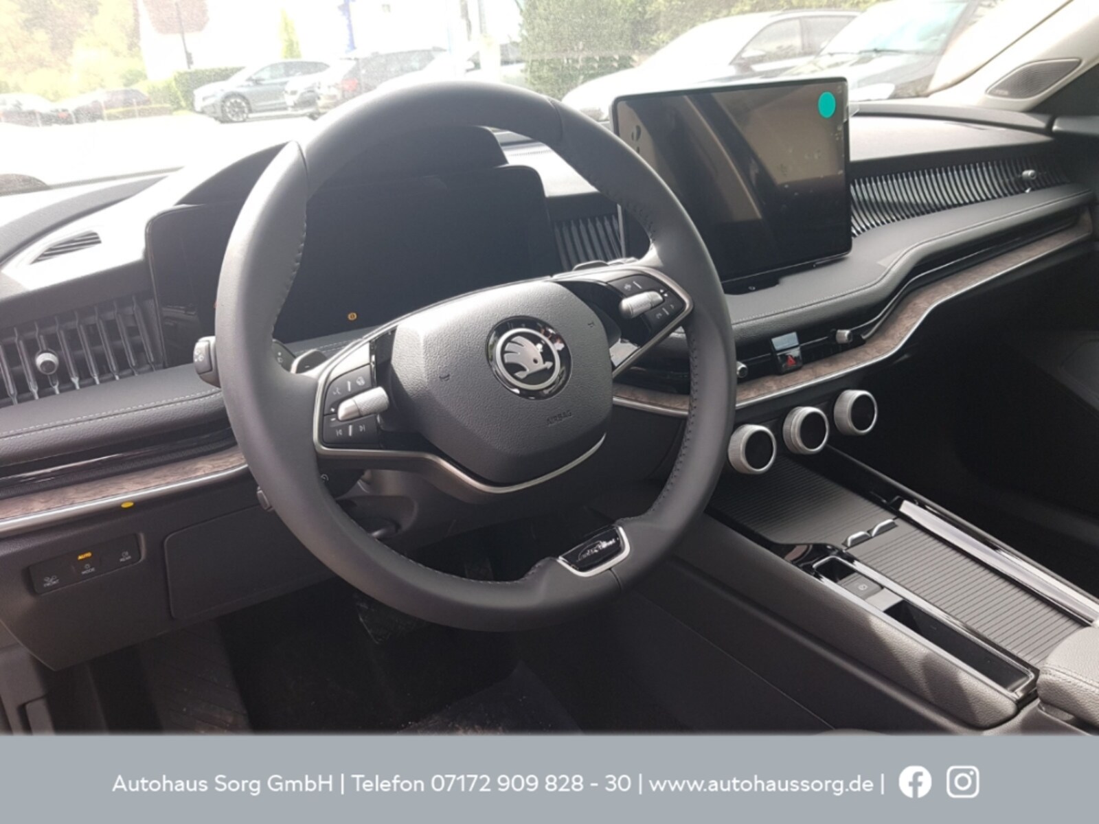 Škoda Superb Combi – Bild 8