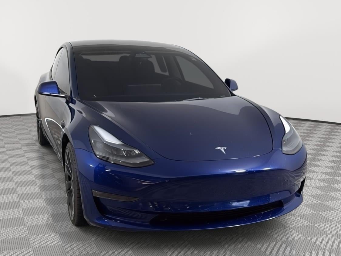 2023 Tesla Model 3 Performance's photo