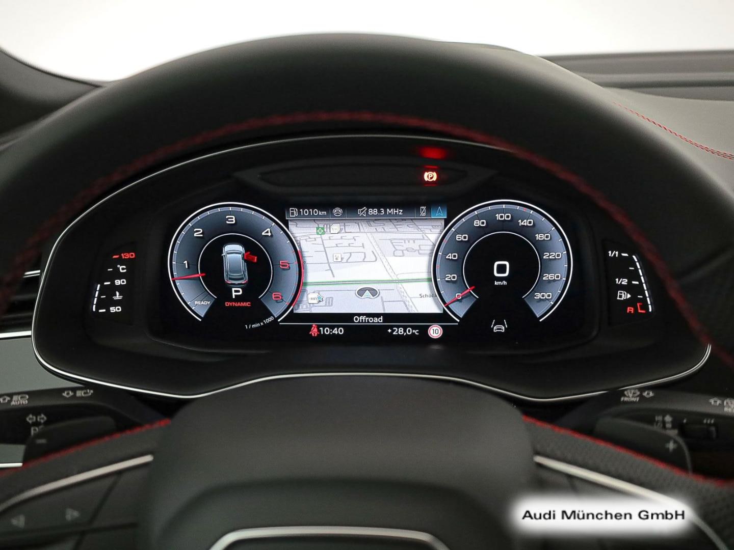 Bild über Audi Q8 SUV S line business TDI quattro 210 kW tiptronic - für weitere Informationen kontaktieren Sie den Audi Partner