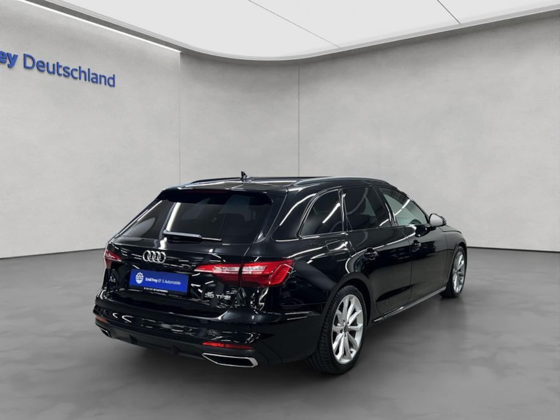 Audi A4 Avant S line