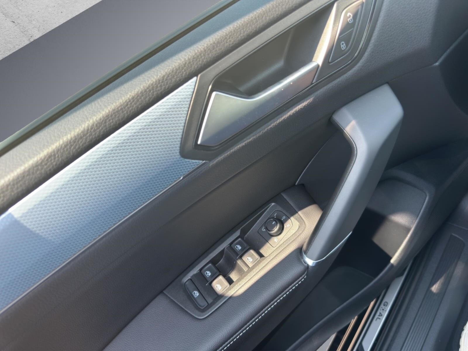 Volkswagen Touran – Bild 9