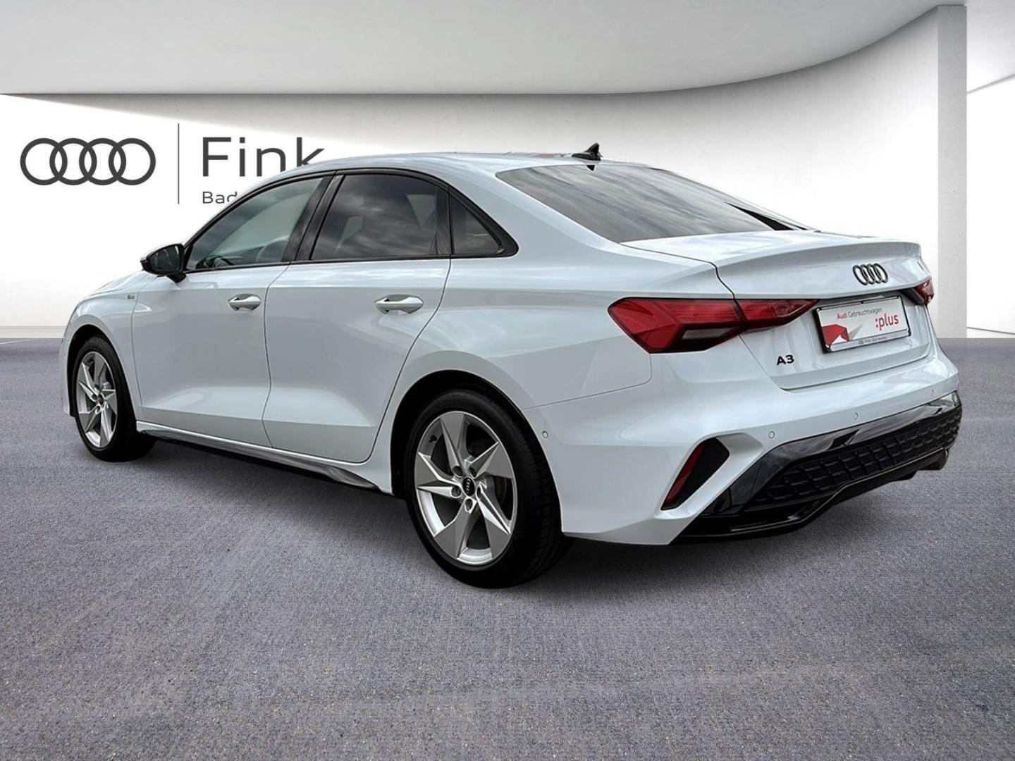 Bild über Audi A3 Limousine S line TFSI S tronic - für weitere Informationen kontaktieren Sie den Audi Partner
