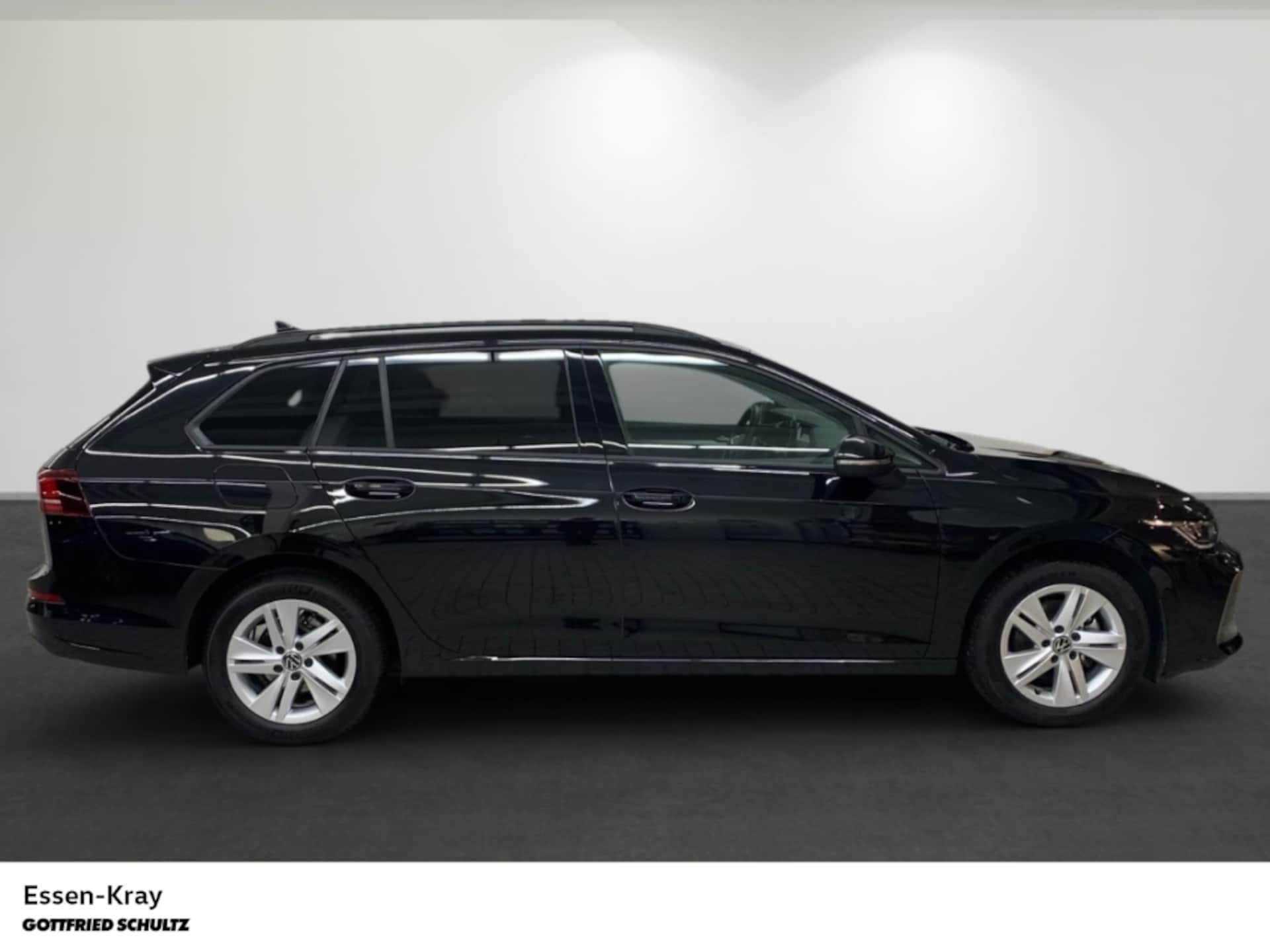 Volkswagen Golf Variant Life