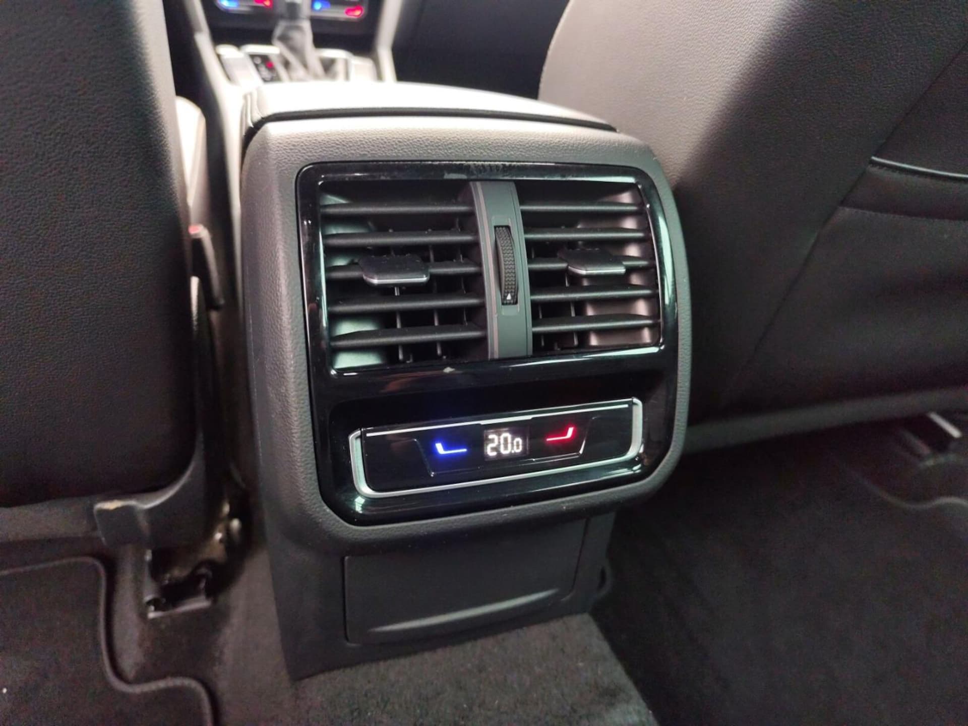 Volkswagen Passat Variant Elegance