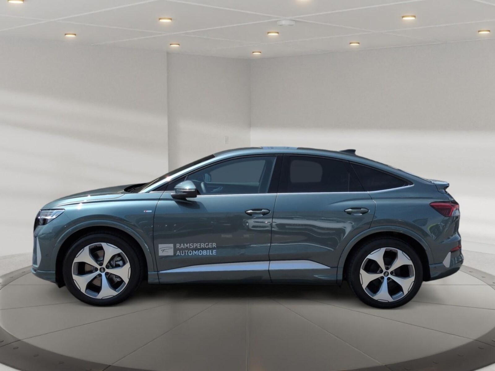 Audi Q4 Sportback e-tron – Bild 3