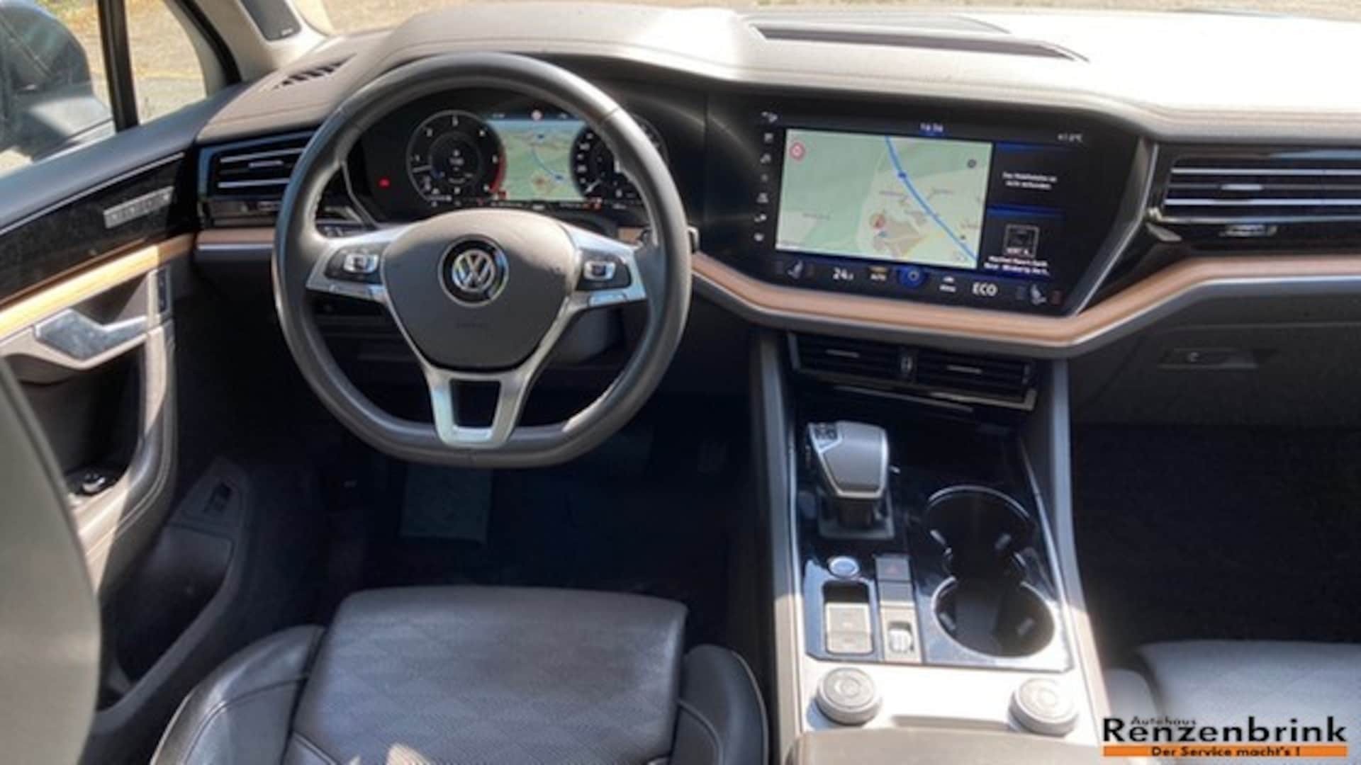 Volkswagen Touareg Basis-Modell