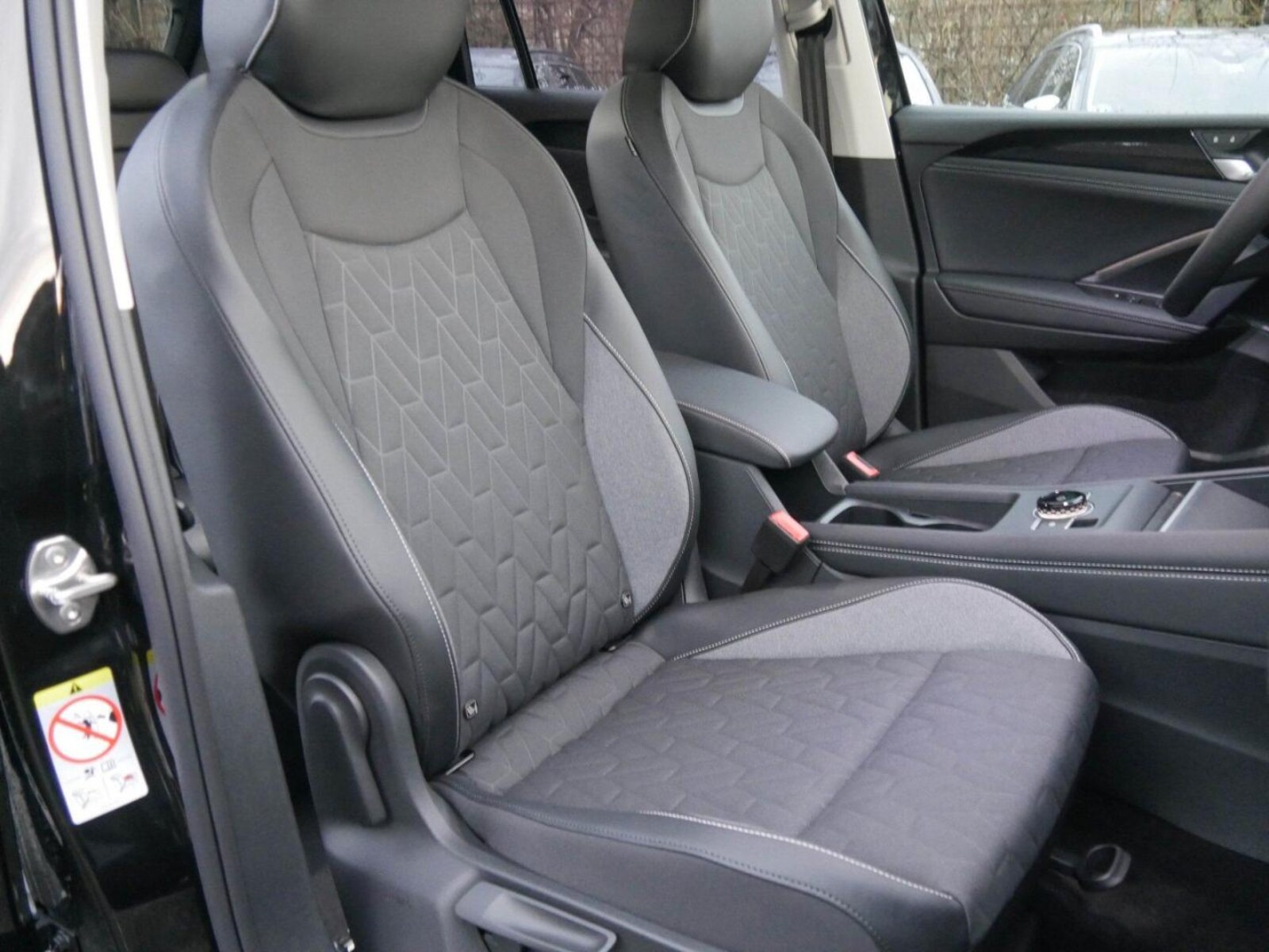 Volkswagen Tiguan – Bild 7