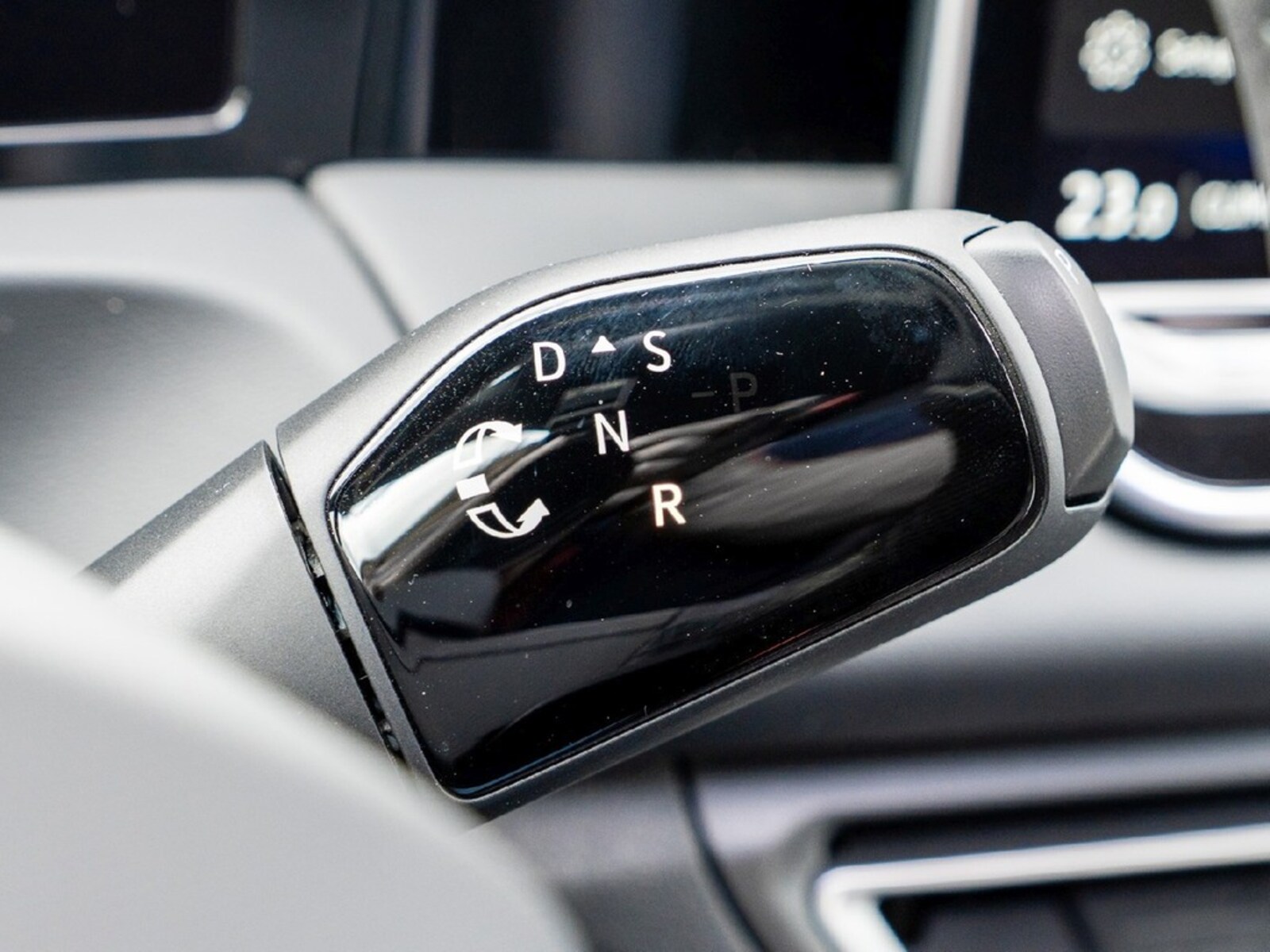 Volkswagen Tiguan – Bild 21