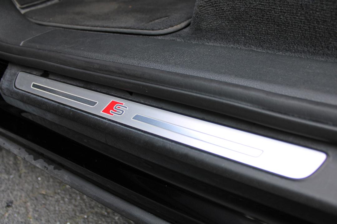 Image about Audi SQ7 TDI quattro tiptronic