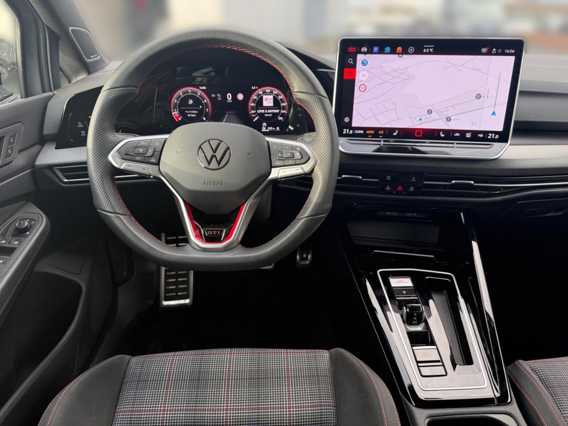 Volkswagen Golf GTI