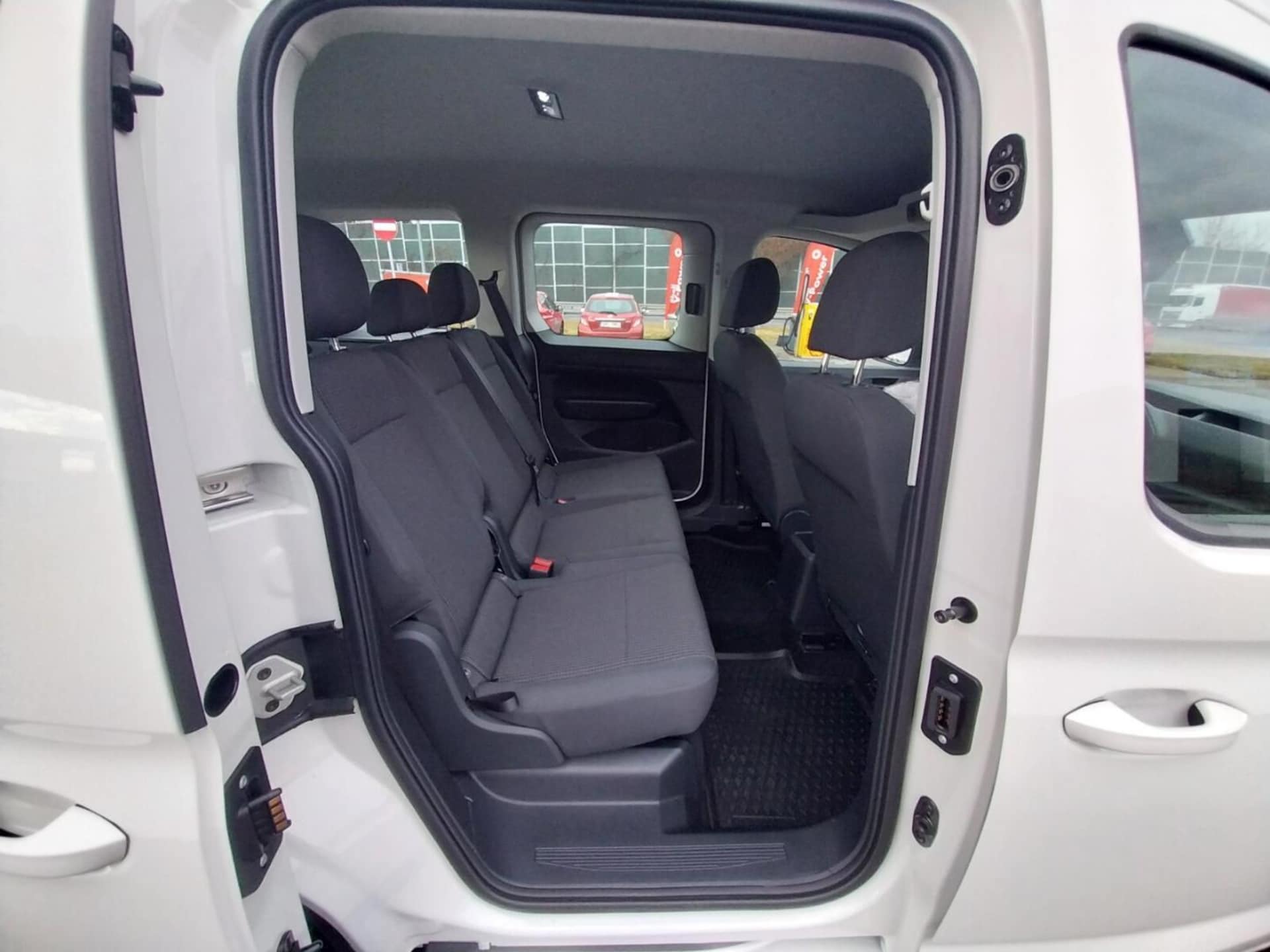 Volkswagen Caddy Model bazowy