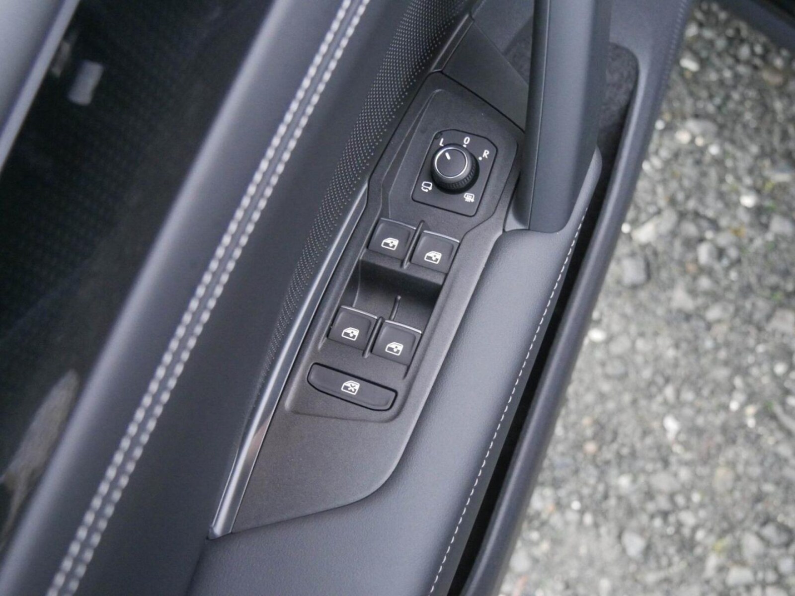 Volkswagen Tiguan – Bild 13