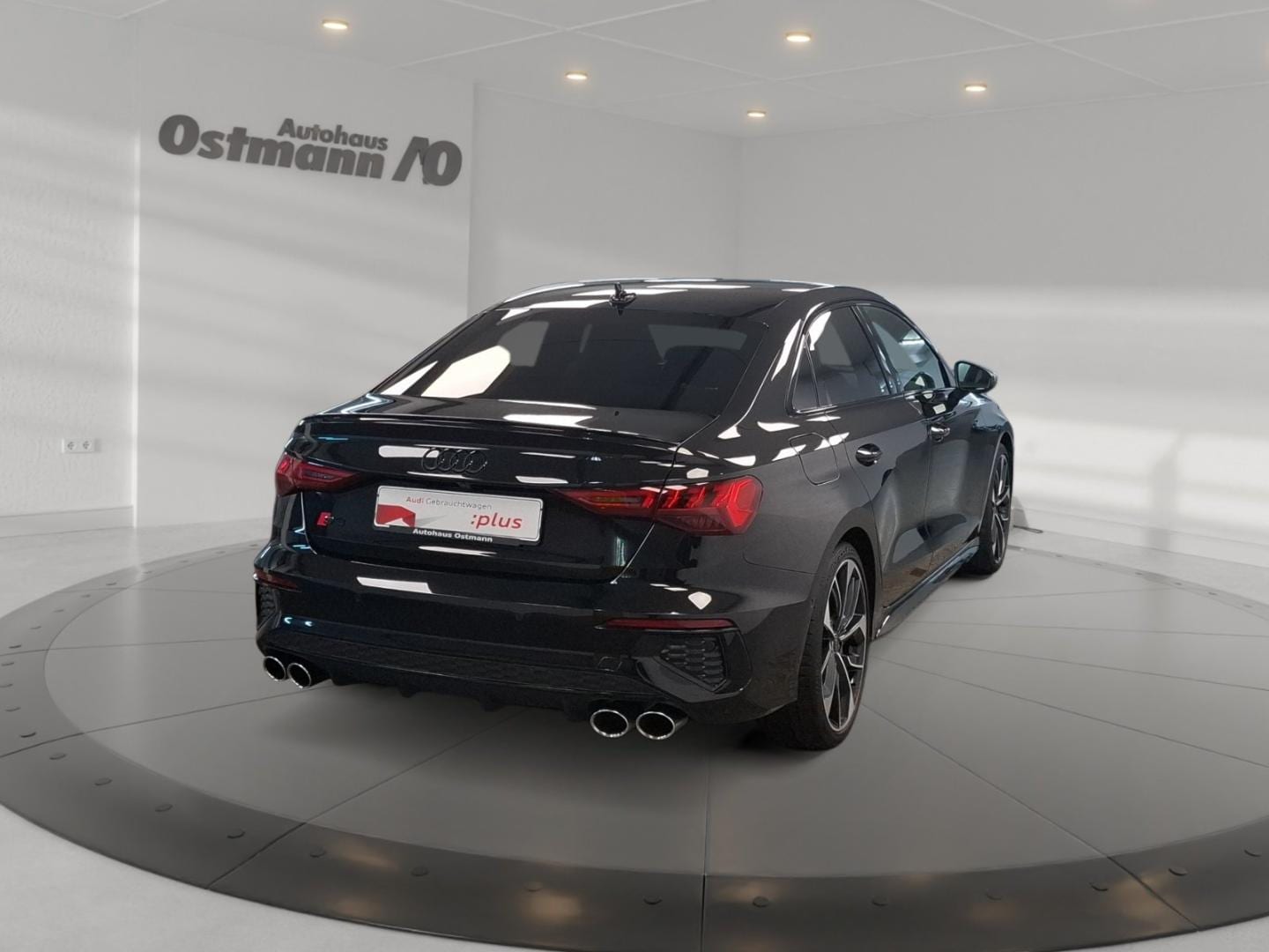 Bild über Audi S3 Limousine TFSI quattro S tronic - für weitere Informationen kontaktieren Sie den Audi Partner