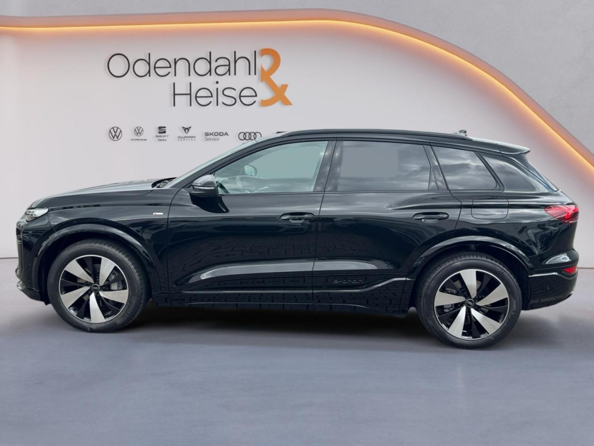 Audi Q6 SUV e-tron