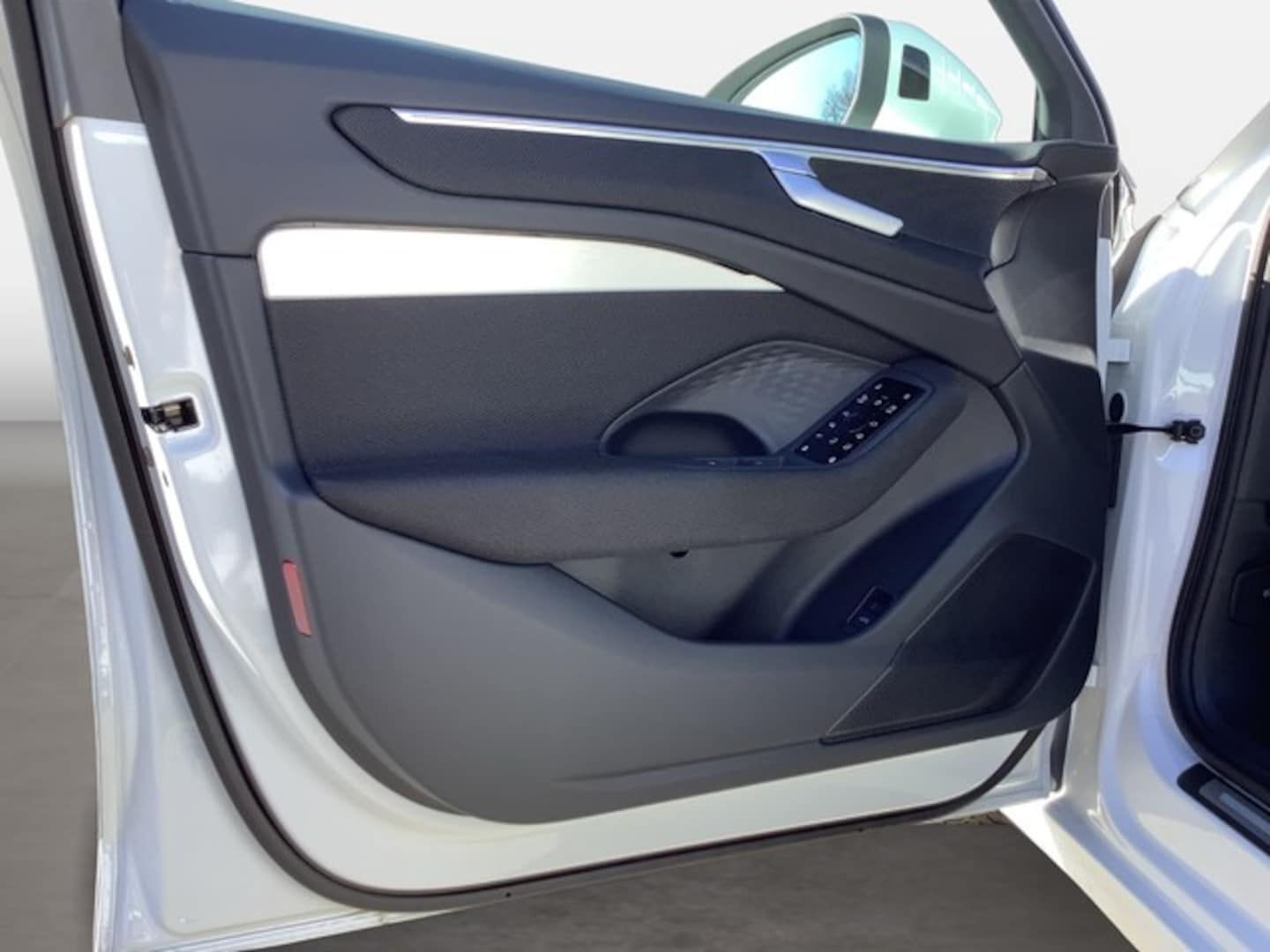 Bild über Audi A6 Avant TDI quattro 150 kW S tronic - für weitere Informationen kontaktieren Sie den Audi Partner