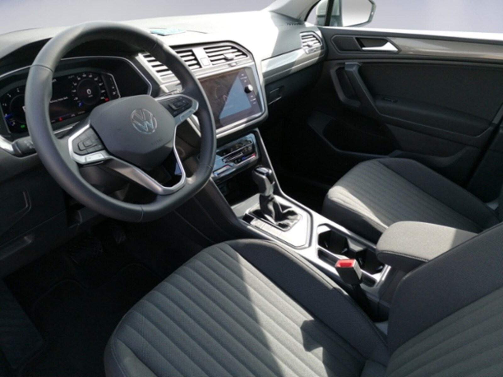 Volkswagen Tiguan Allspace – Bild 11