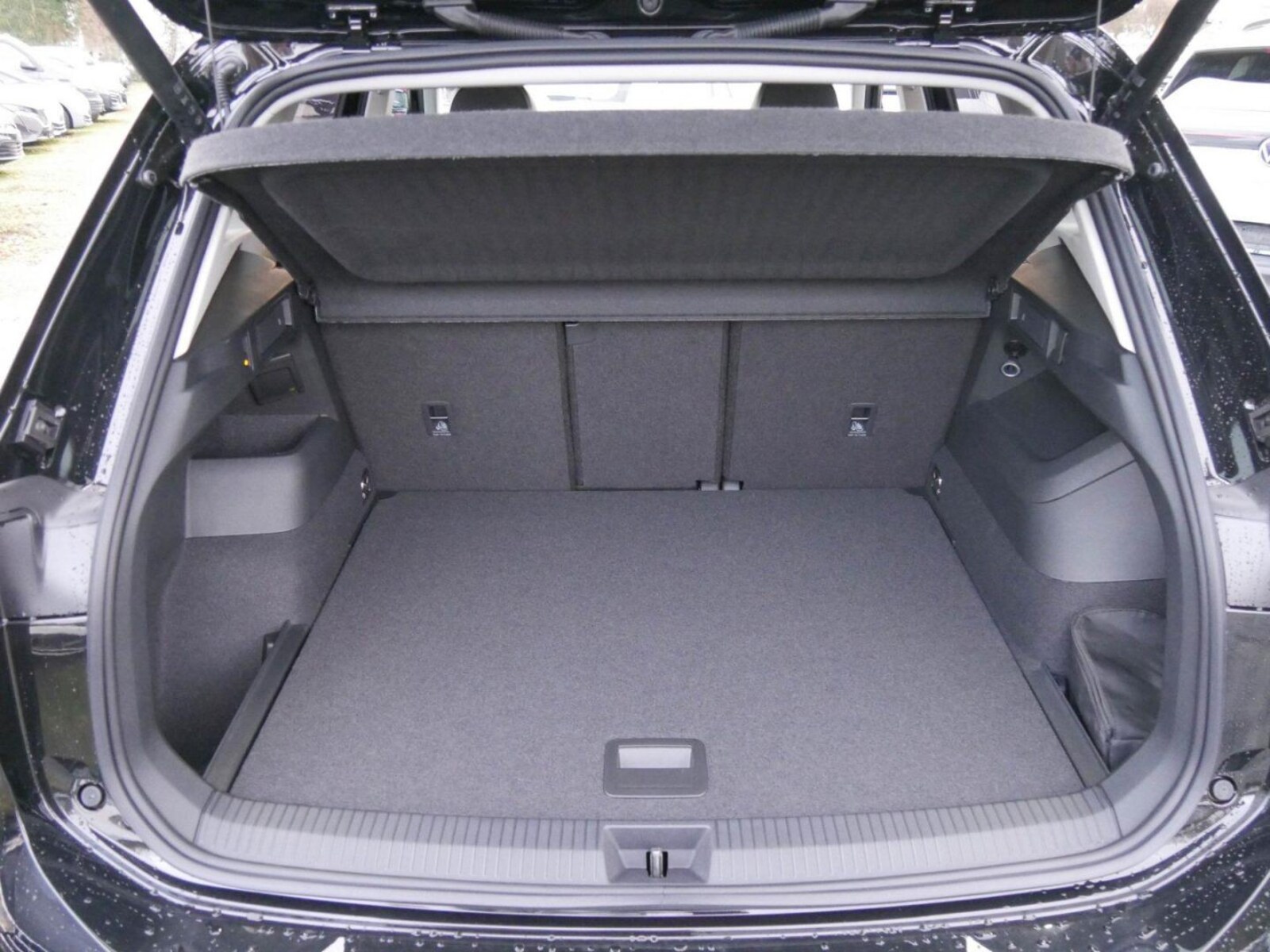 Volkswagen Tiguan – Bild 17