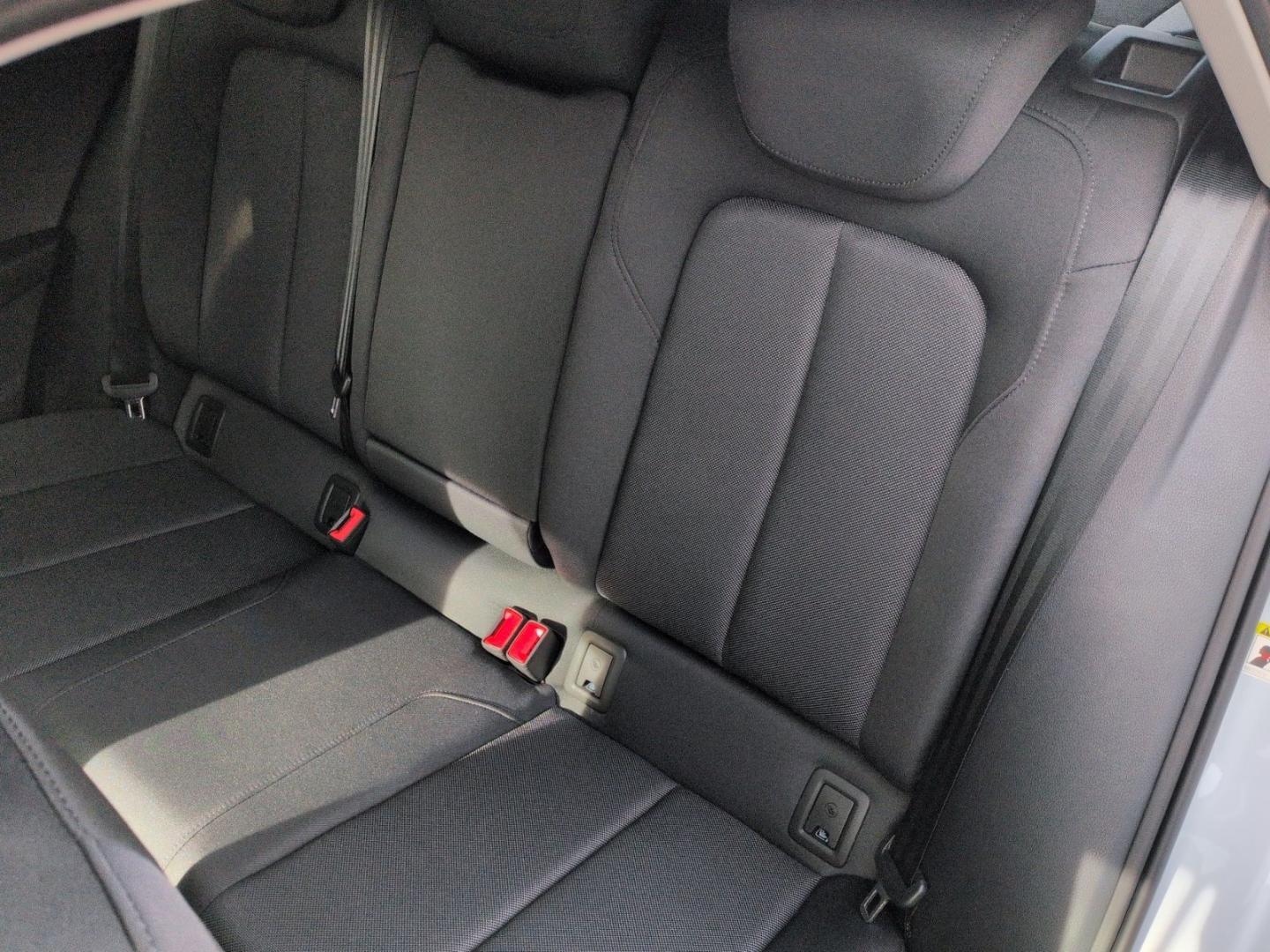 Bild über Audi Q2 advanced 35 TFSI S tronic - für weitere Informationen kontaktieren Sie den Audi Partner