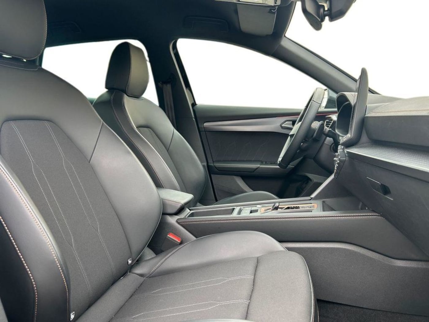 CUPRA Formentor 1.5 eTSI DSG 110 kW (150 CV) — photo 5