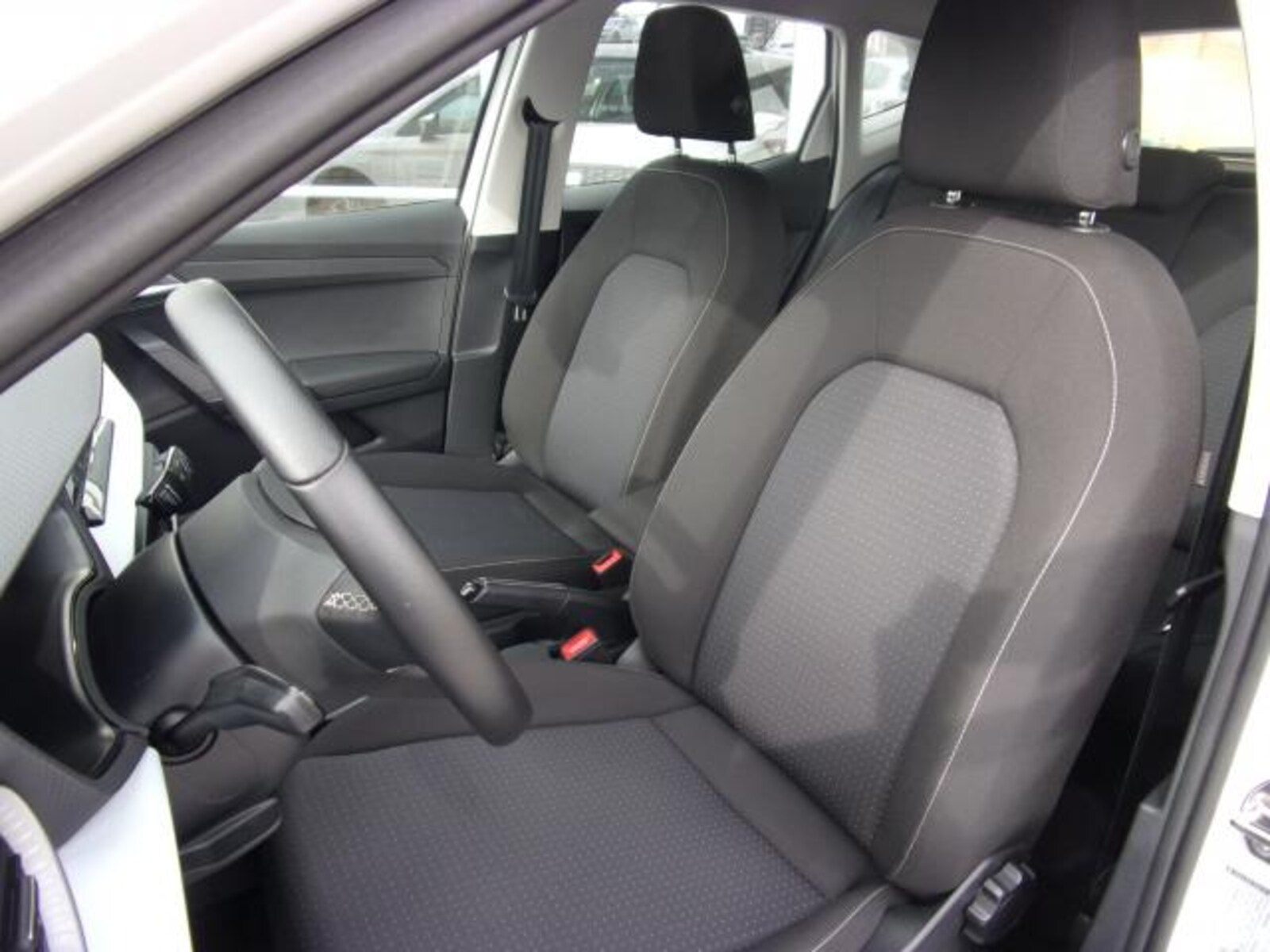 SEAT Arona – Bild 6