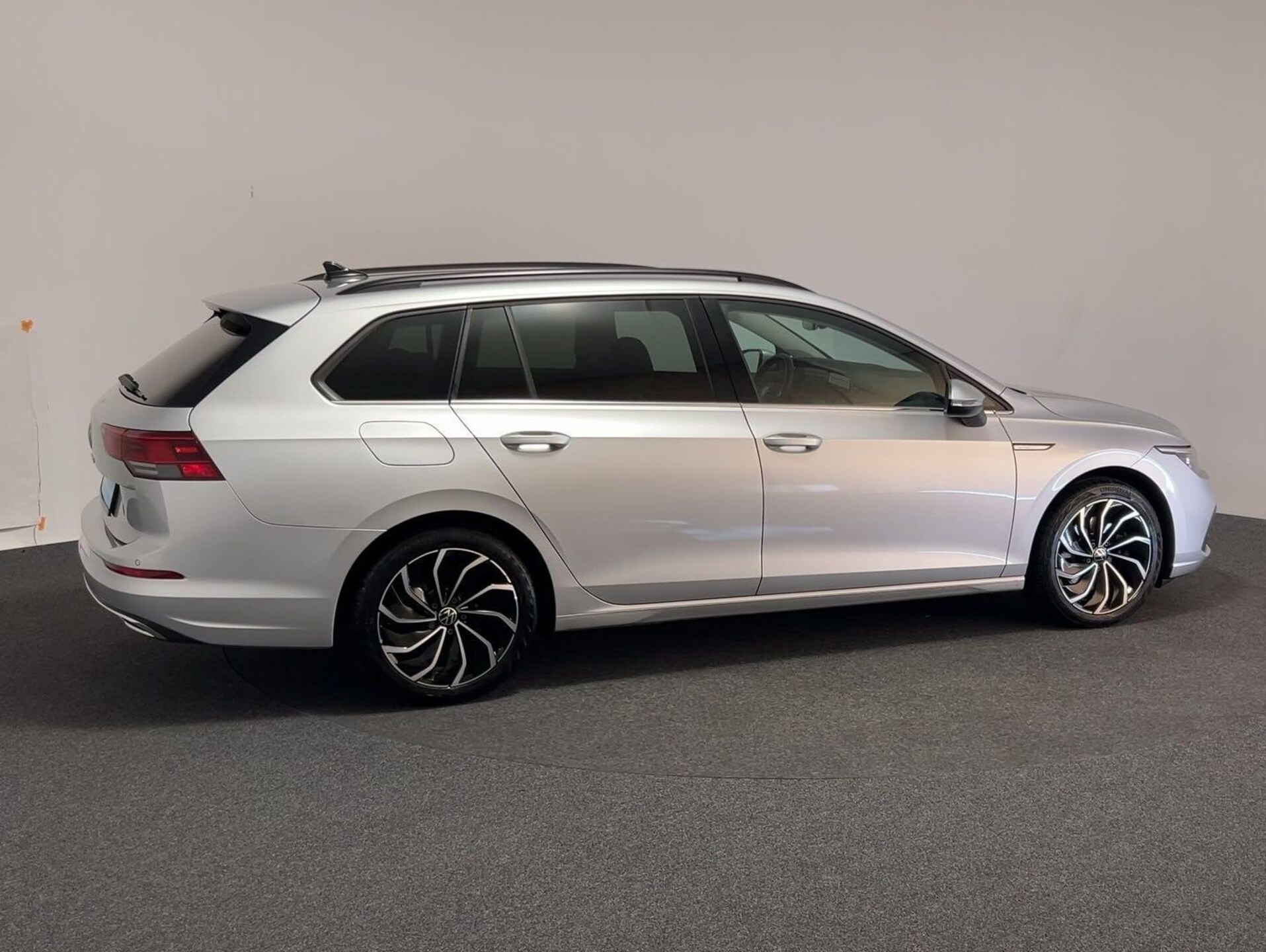 Volkswagen Golf Variant Style