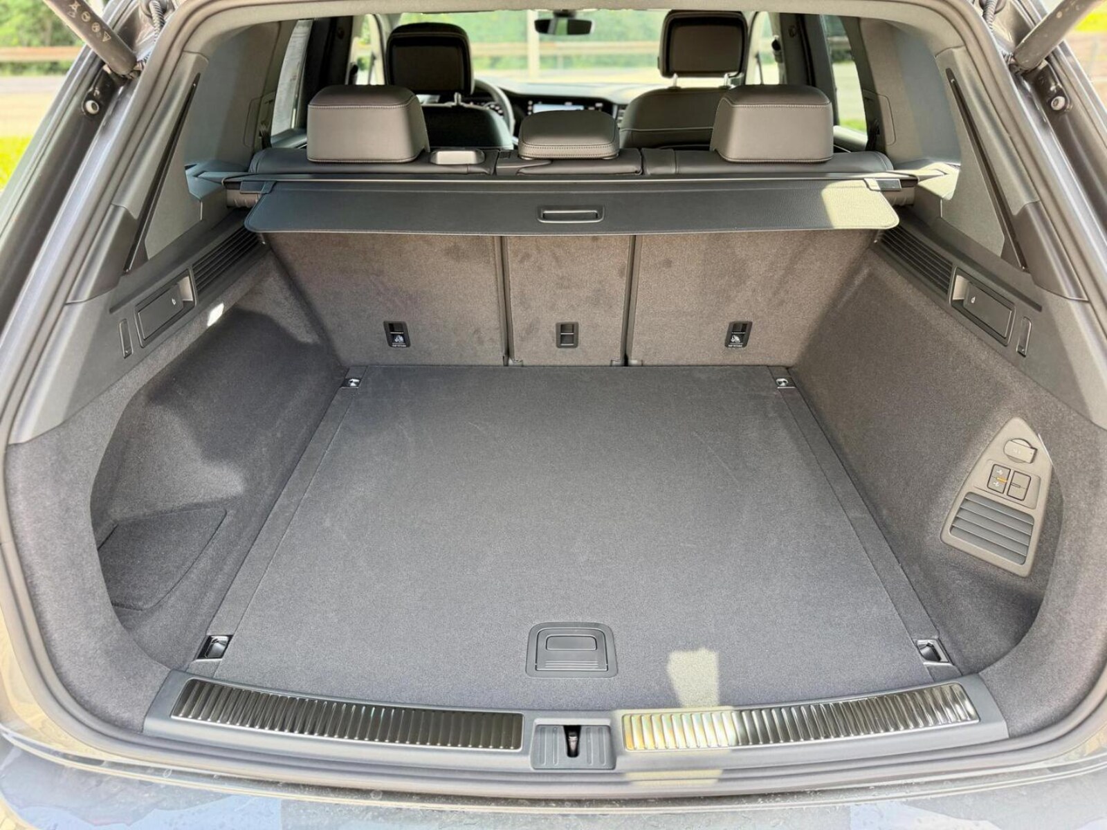 Volkswagen Touareg – Bild 21