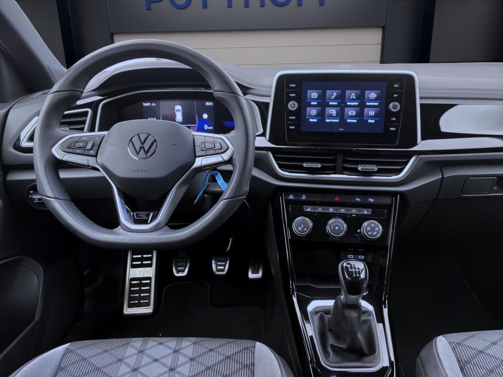 Volkswagen T-Roc – Bild 13